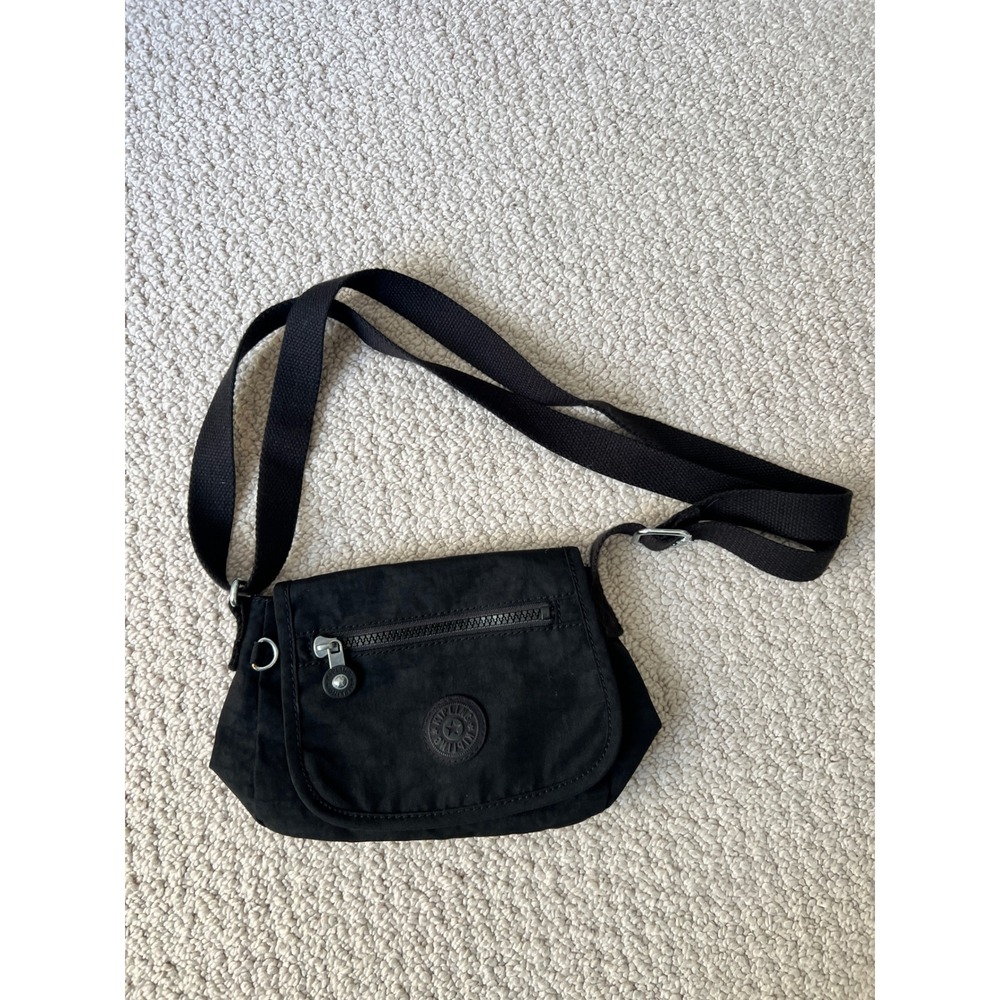Kipling Black Crinkle Nylon Crossbody Bag Flap Messenger Small Travel Purse